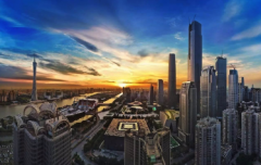 �����£��г��侲�ˣ����ȴ��ʼ��